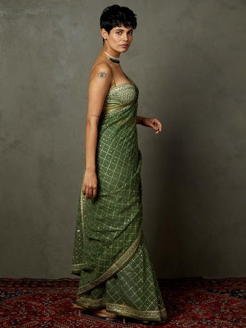 Rohira Saree With Unstitched Blouse - Image 3